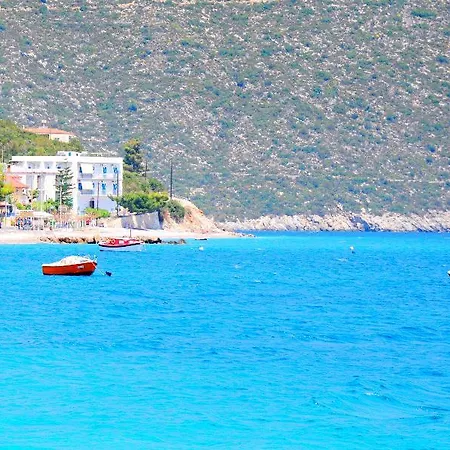 Paraskevas Beach Hotel Otel 3*