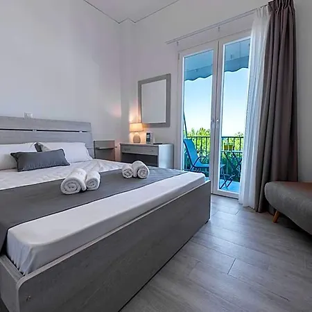Hotel Paraskevas Tirós