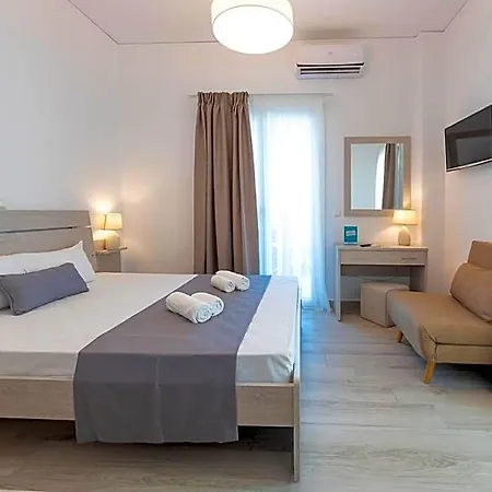 Paraskevas Hotel 3*