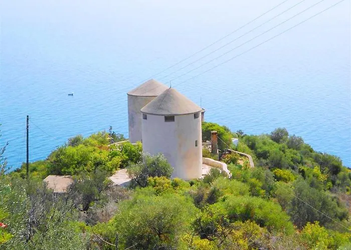 Hotell Paraskevas Tirós