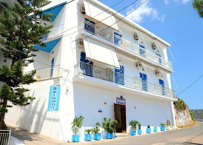 Paraskevas 3* Τυρός